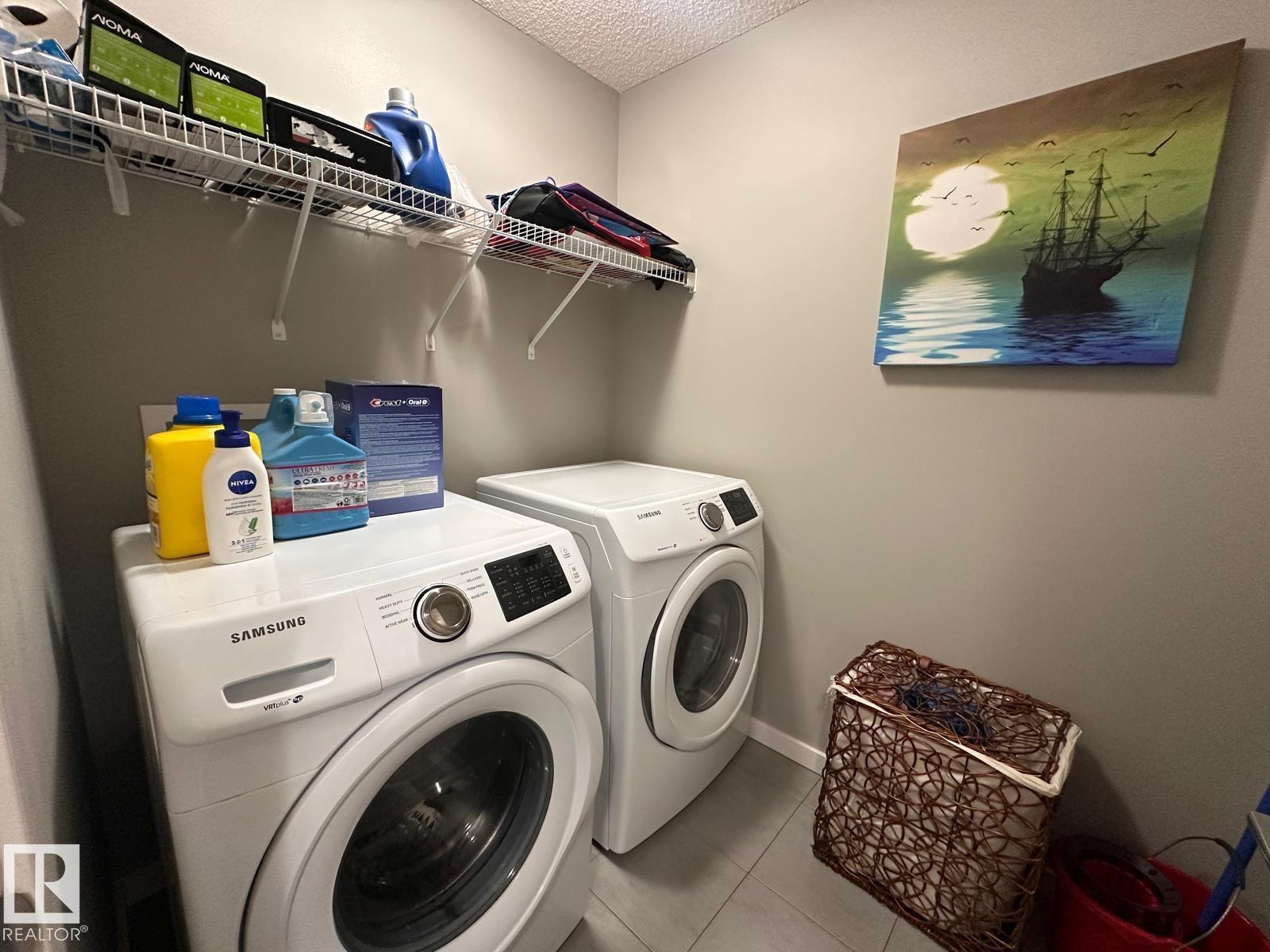 Photo 19 of 4427 6 St Nw, Edmonton AB