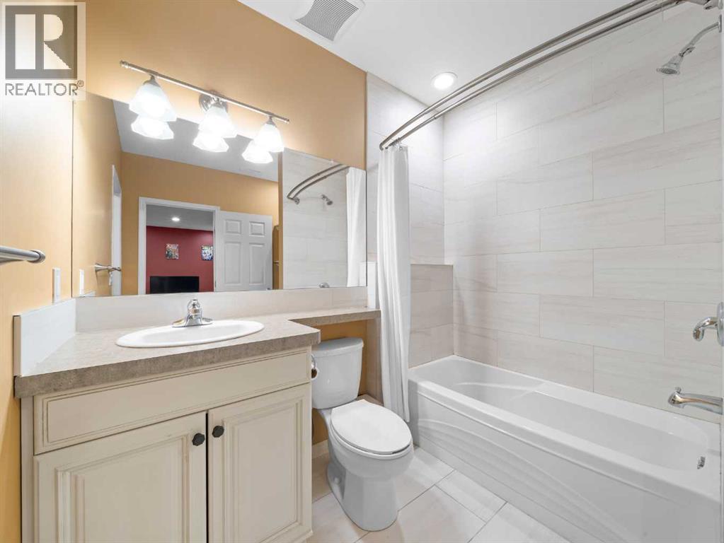 Single Family House for Sale in  Chaparral Drive SE Chaparral Calgary 