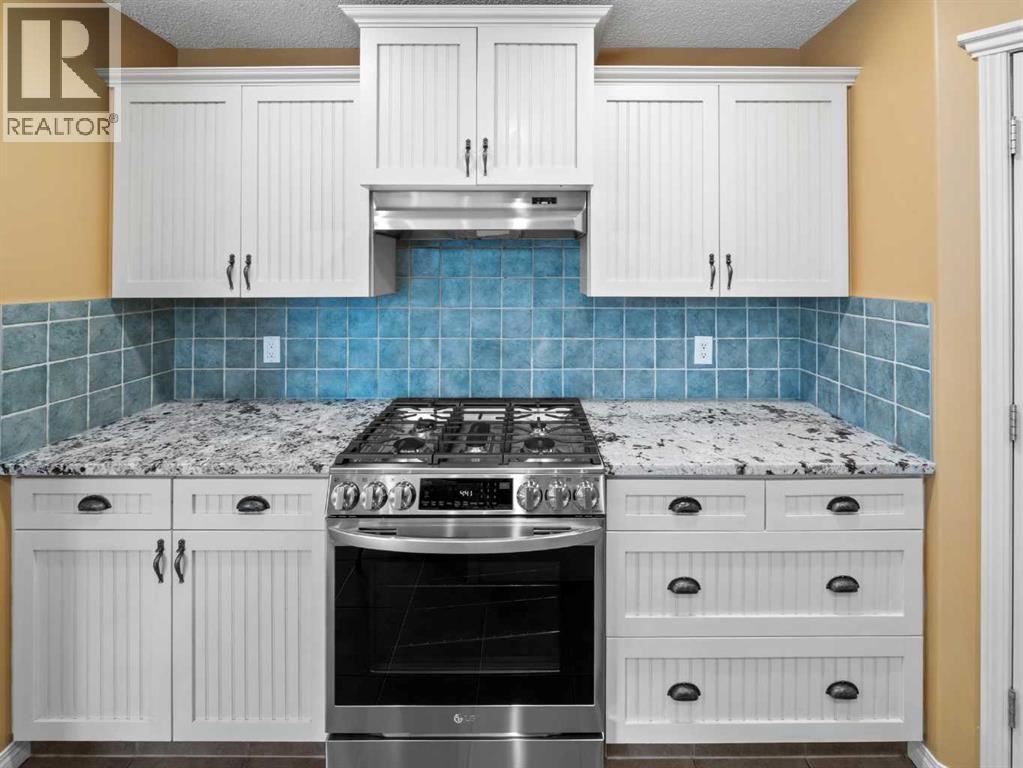 Single Family House for Sale in  Chaparral Drive SE Chaparral Calgary 
