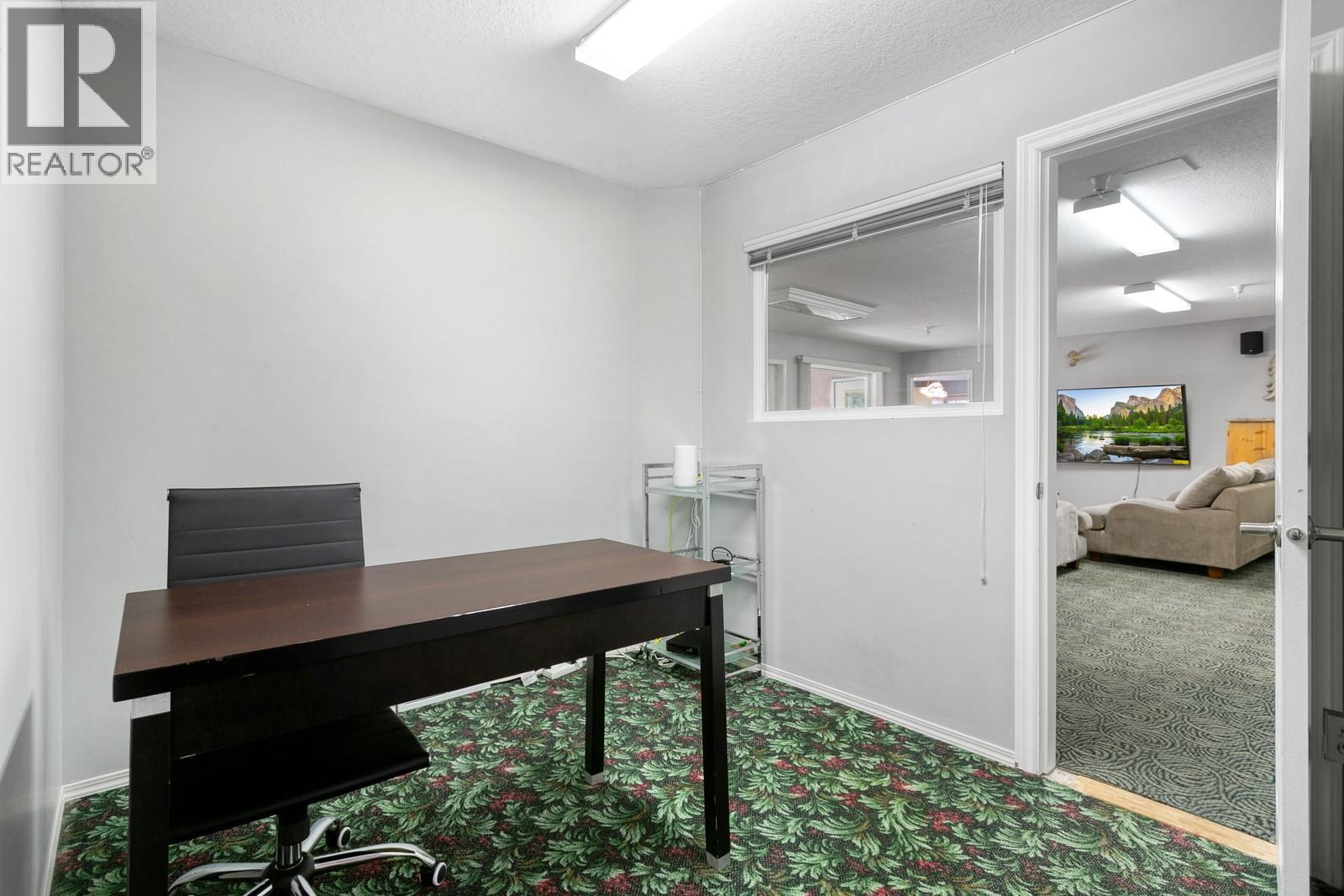  453 Morrison Avenue, Kelowna