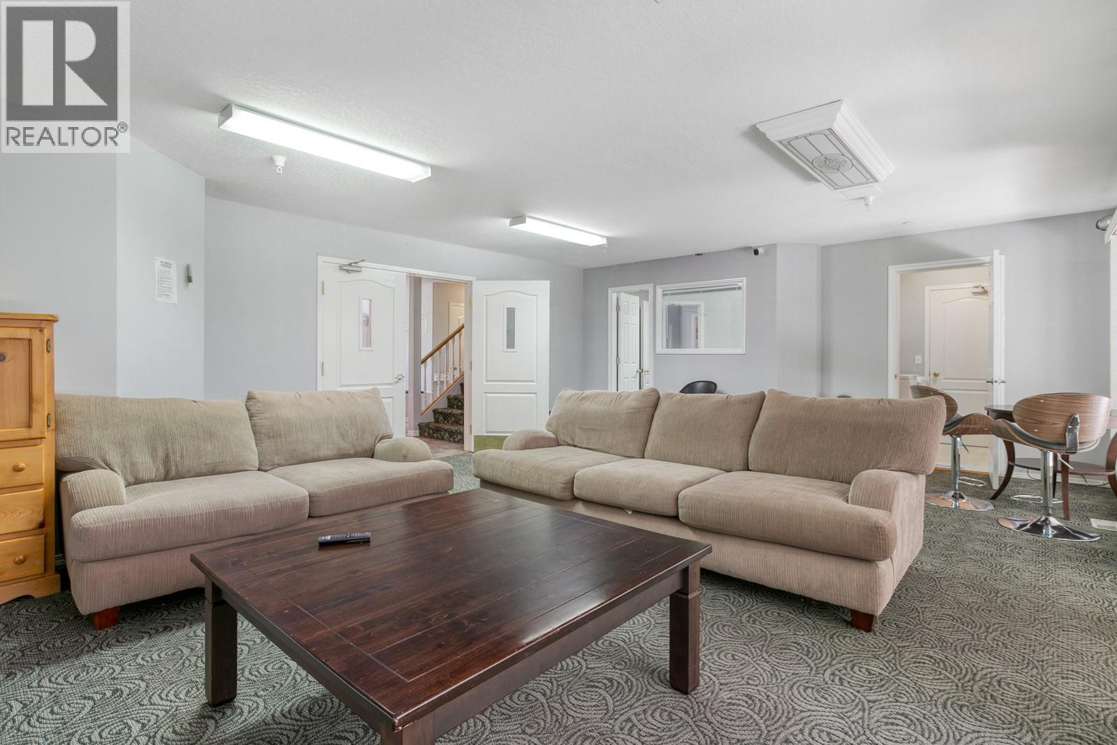  453 Morrison Avenue, Kelowna