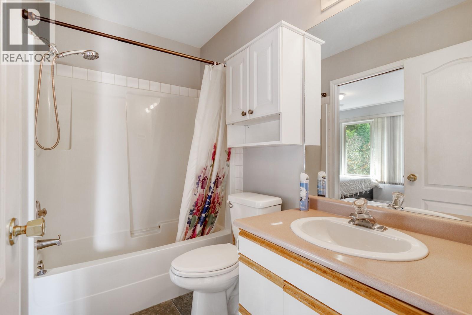  453 Morrison Avenue, Kelowna