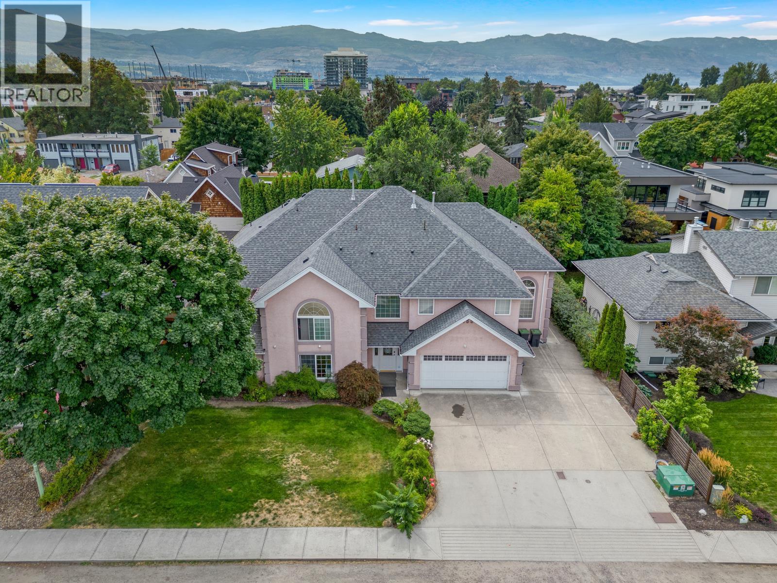  453 Morrison Avenue, Kelowna