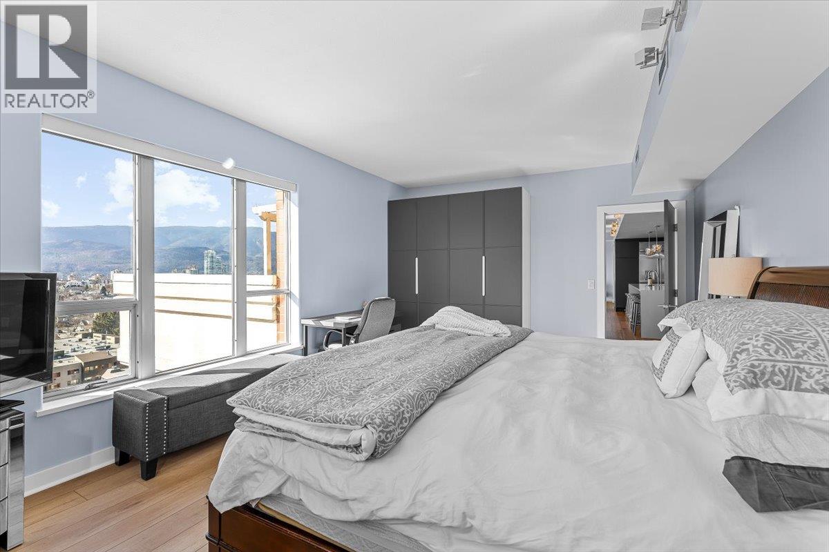 1209 1160 Bernard Avenue, Kelowna