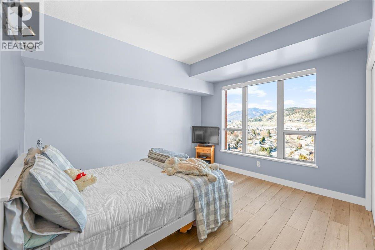 1209 1160 Bernard Avenue, Kelowna
