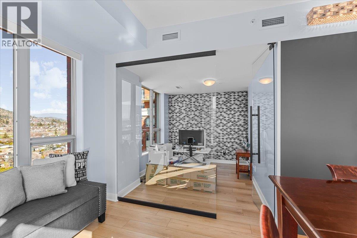 1209 1160 Bernard Avenue, Kelowna