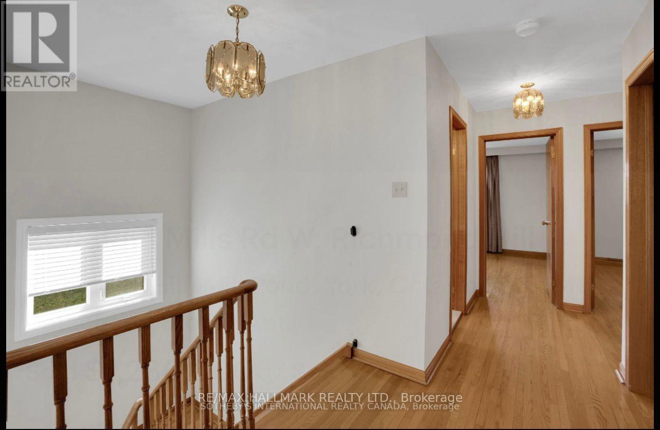 Photo 25 of 227 Elgin Mills Main Floor Road W, Richmond Hill ON