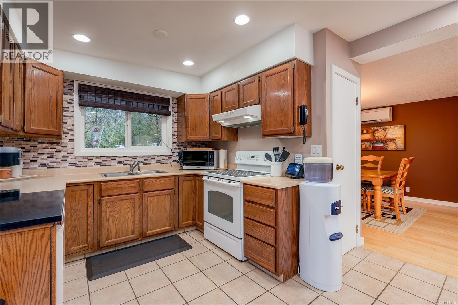  5787 Woodlands Road, Sooke