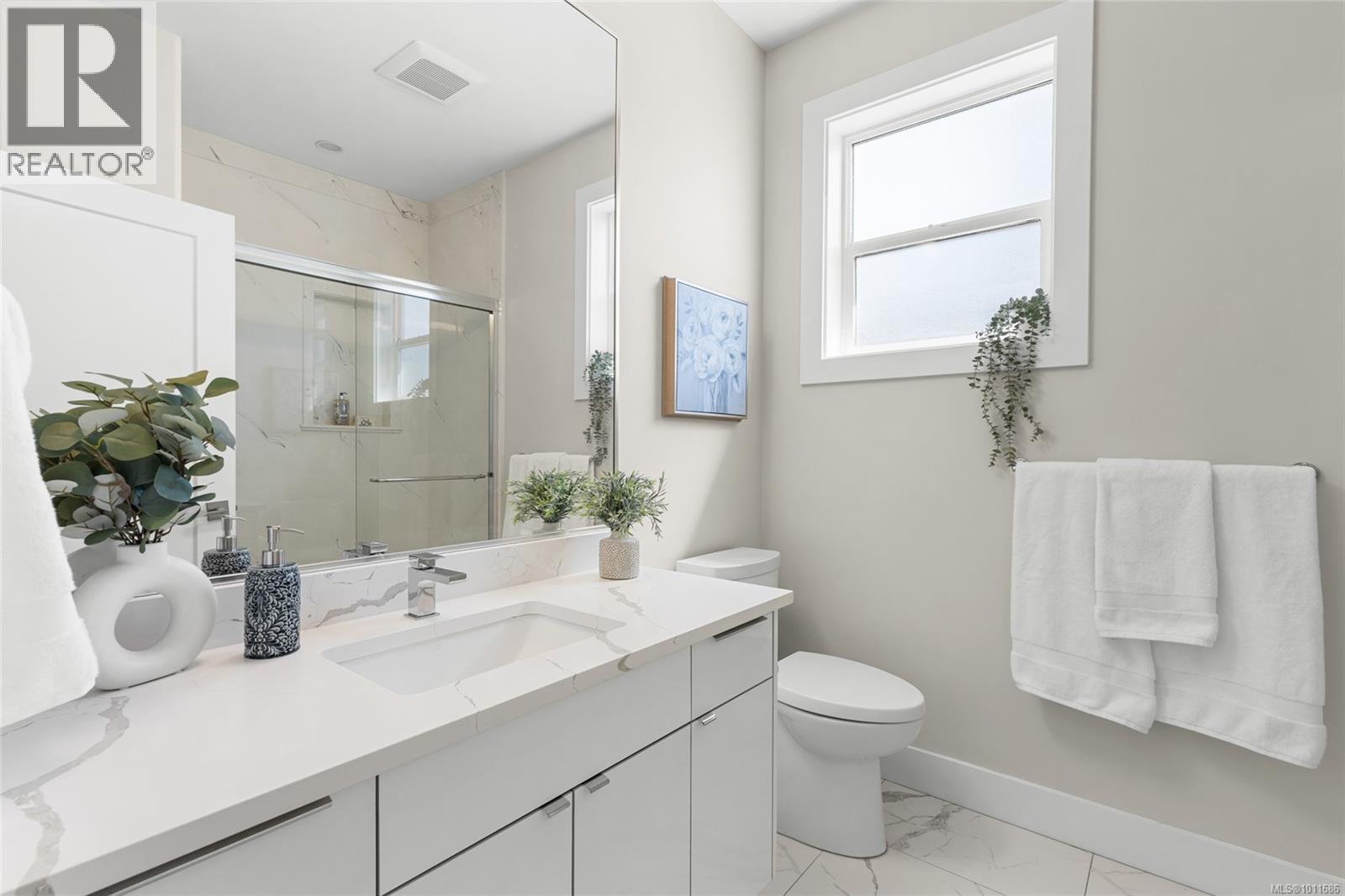 Photo 32 of 4238 Hayden Crt, Saanich BC