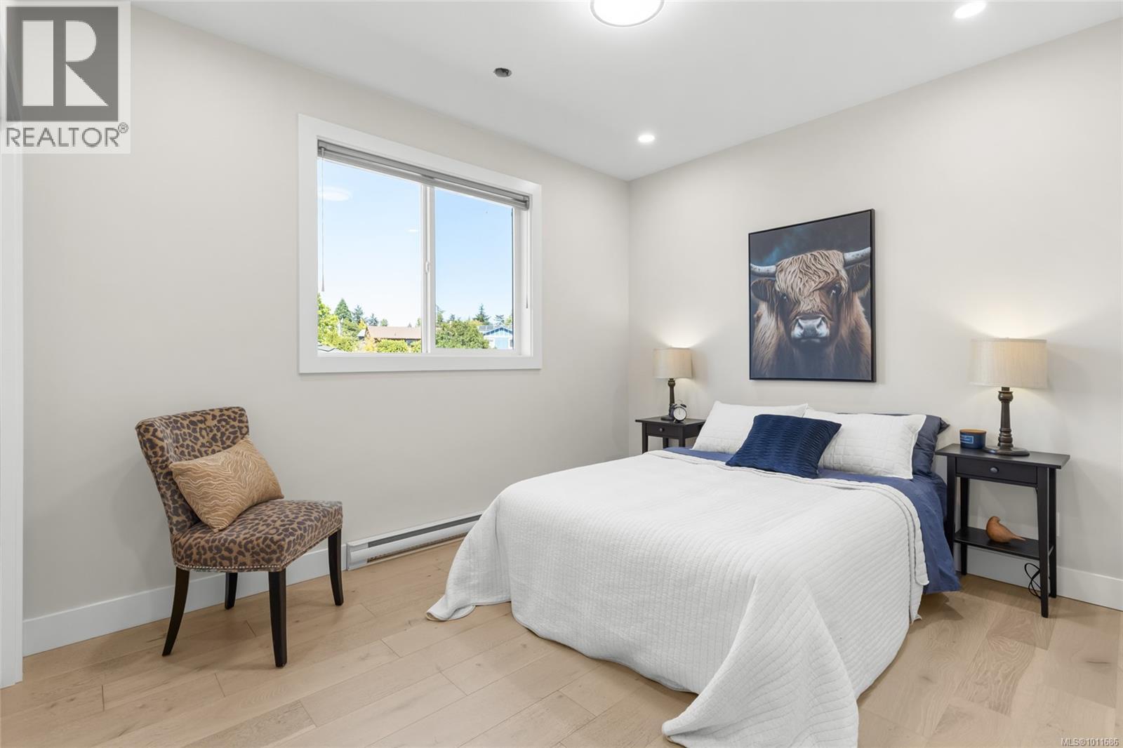 Photo 33 of 4238 Hayden Crt, Saanich BC