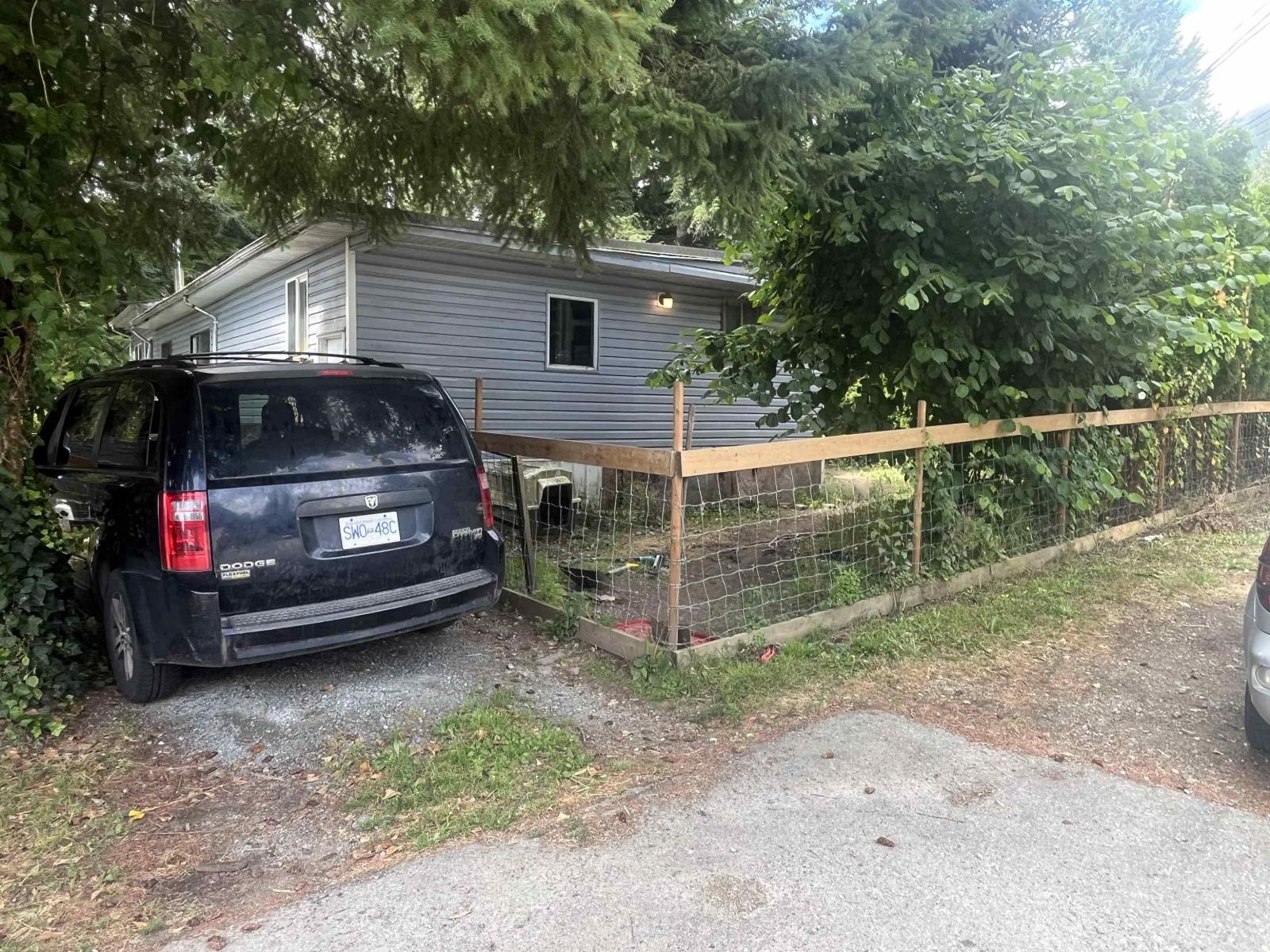 Photo 1 of 8 41711 Taylor Road, Mission BC