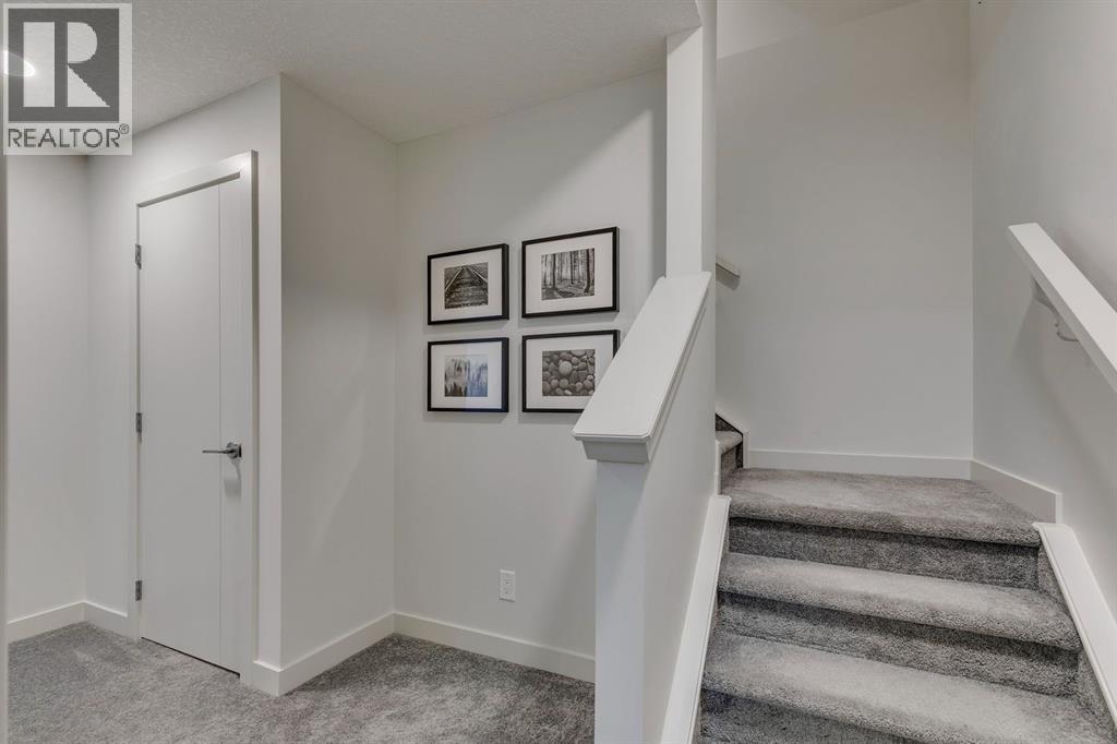 Photo 36 of 69 Shawnee Green Sw, Calgary AB
