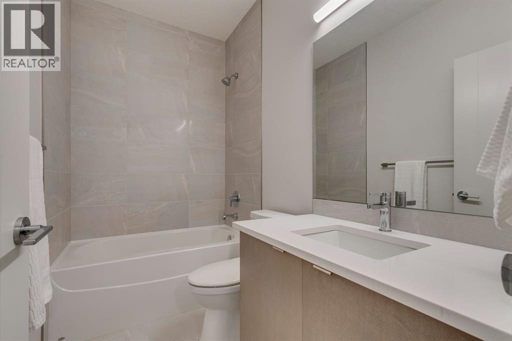 Photo 39 of 69 Shawnee Green Sw, Calgary AB