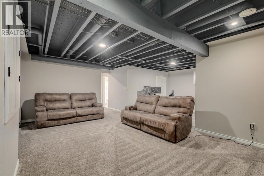 Single Family House for Sale in  Elgin Manor SE McKenzie Towne Calgary 