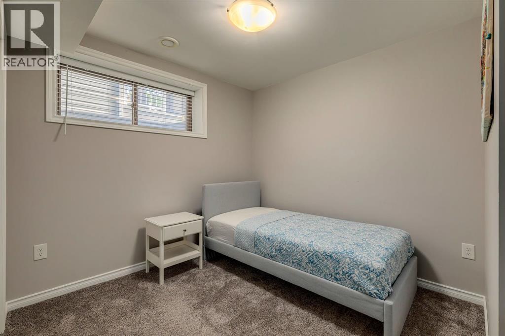 Single Family House for Sale in  Elgin Manor SE McKenzie Towne Calgary 