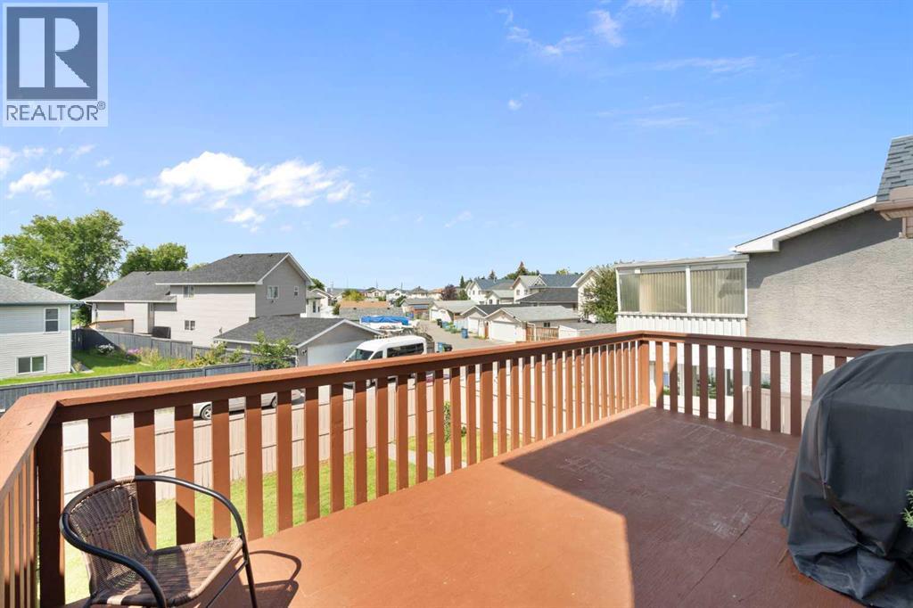 218 Martinglen Way NE, Calgary, Alberta