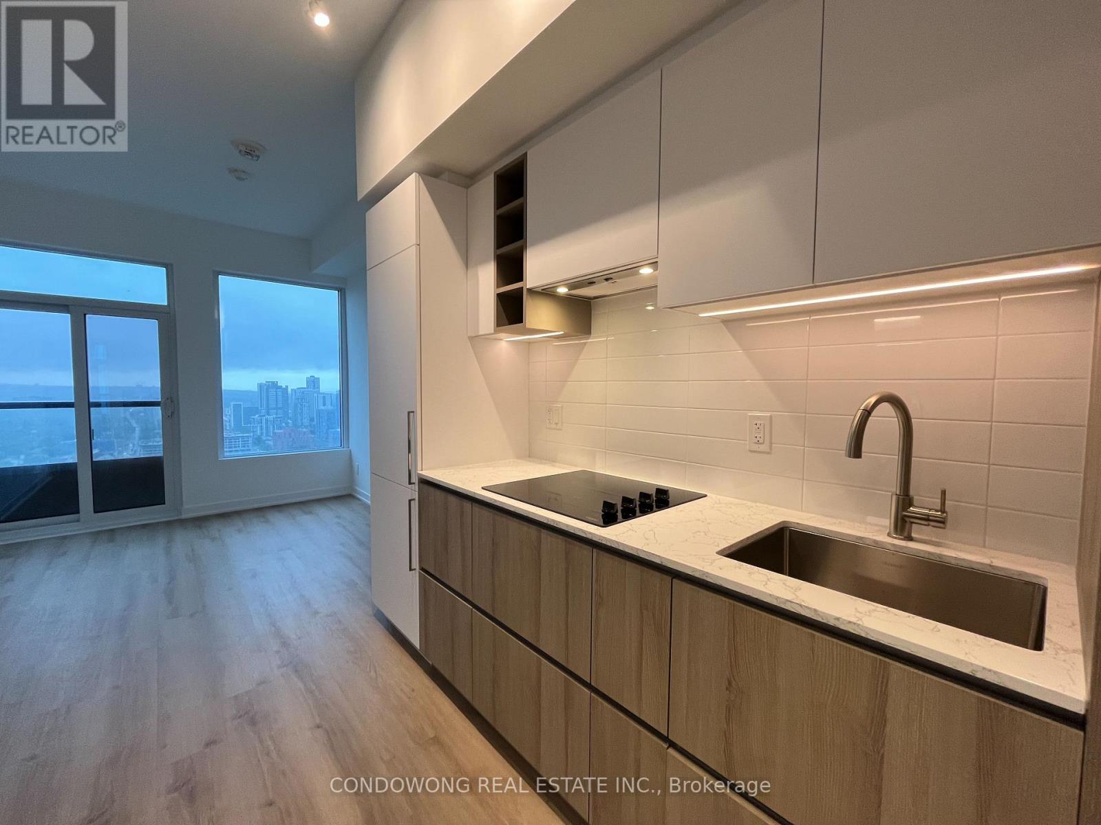 Photo 3 of 3511 319 Jarvis Street, Toronto ON