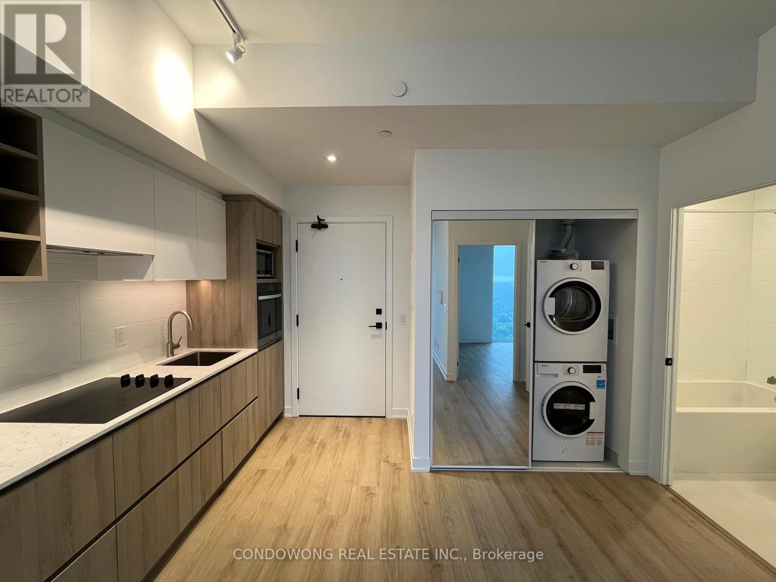 Photo 5 of 3511 319 Jarvis Street, Toronto ON