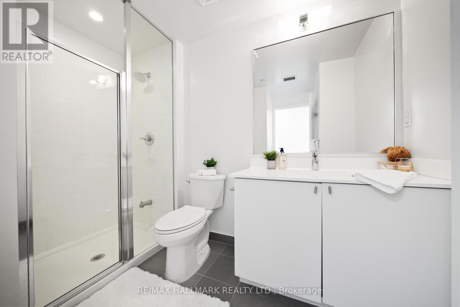 Photo 12 of Th 3 18 Rean Drive, Toronto ON