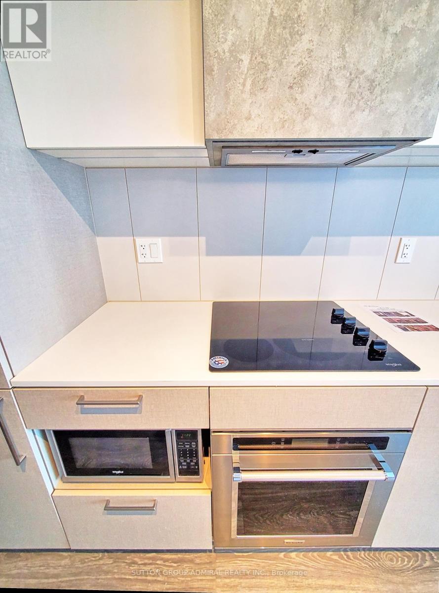 Photo 11 of 1222 19 Western Battery Road, Toronto ON