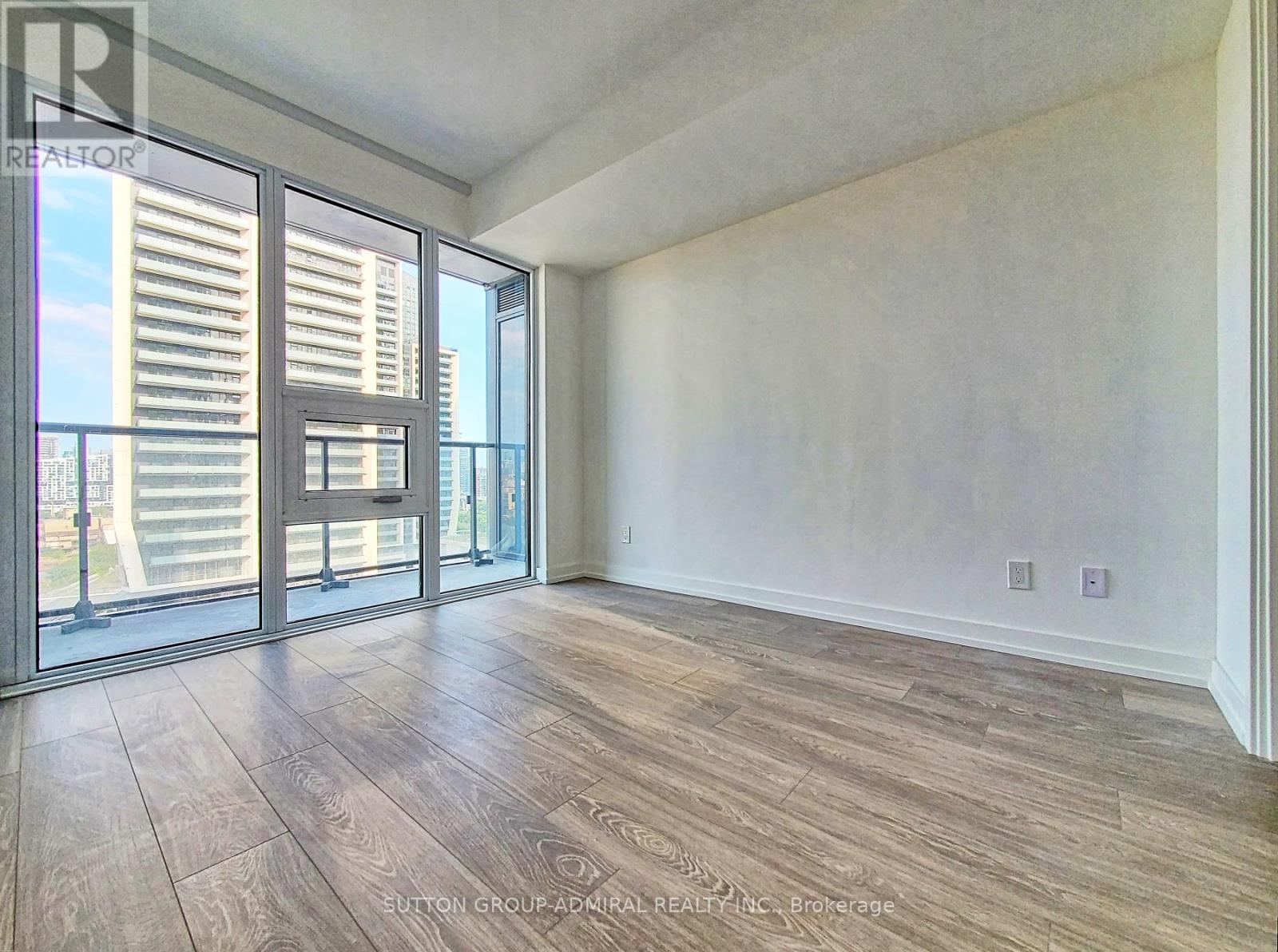 Photo 6 of 1222 19 Western Battery Road, Toronto ON