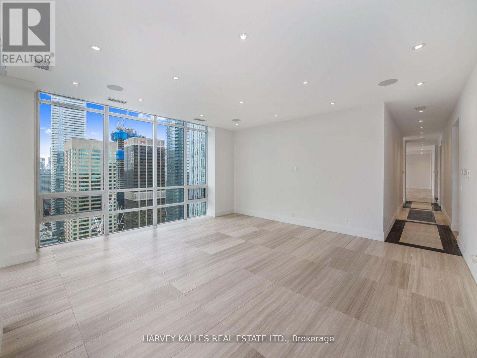Photo 1 of Ph 205 825 Church Street, Toronto ON