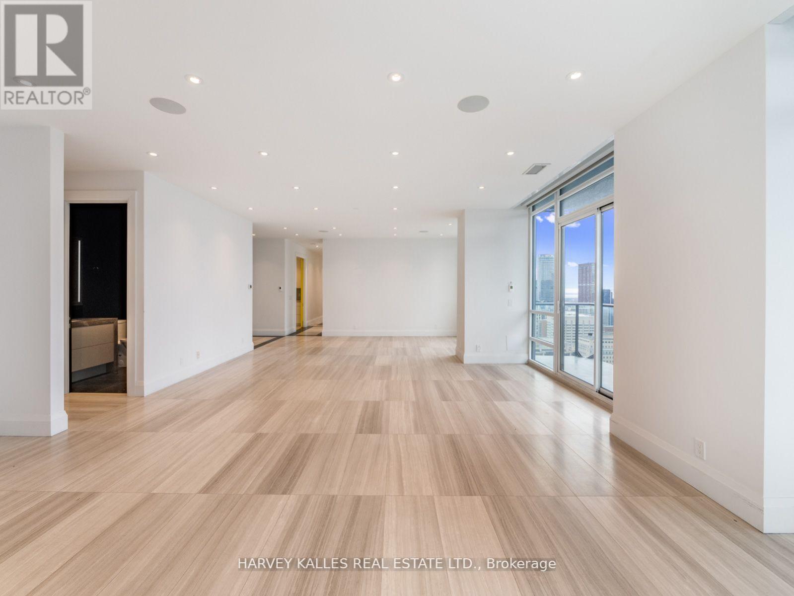 Photo 25 of Ph 205 825 Church Street, Toronto ON