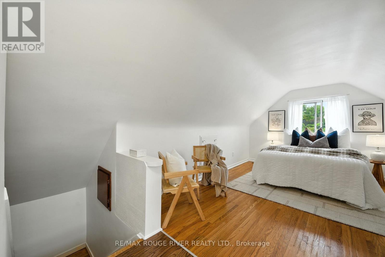 Photo 25 of 51 Elfreda Boulevard, Toronto ON