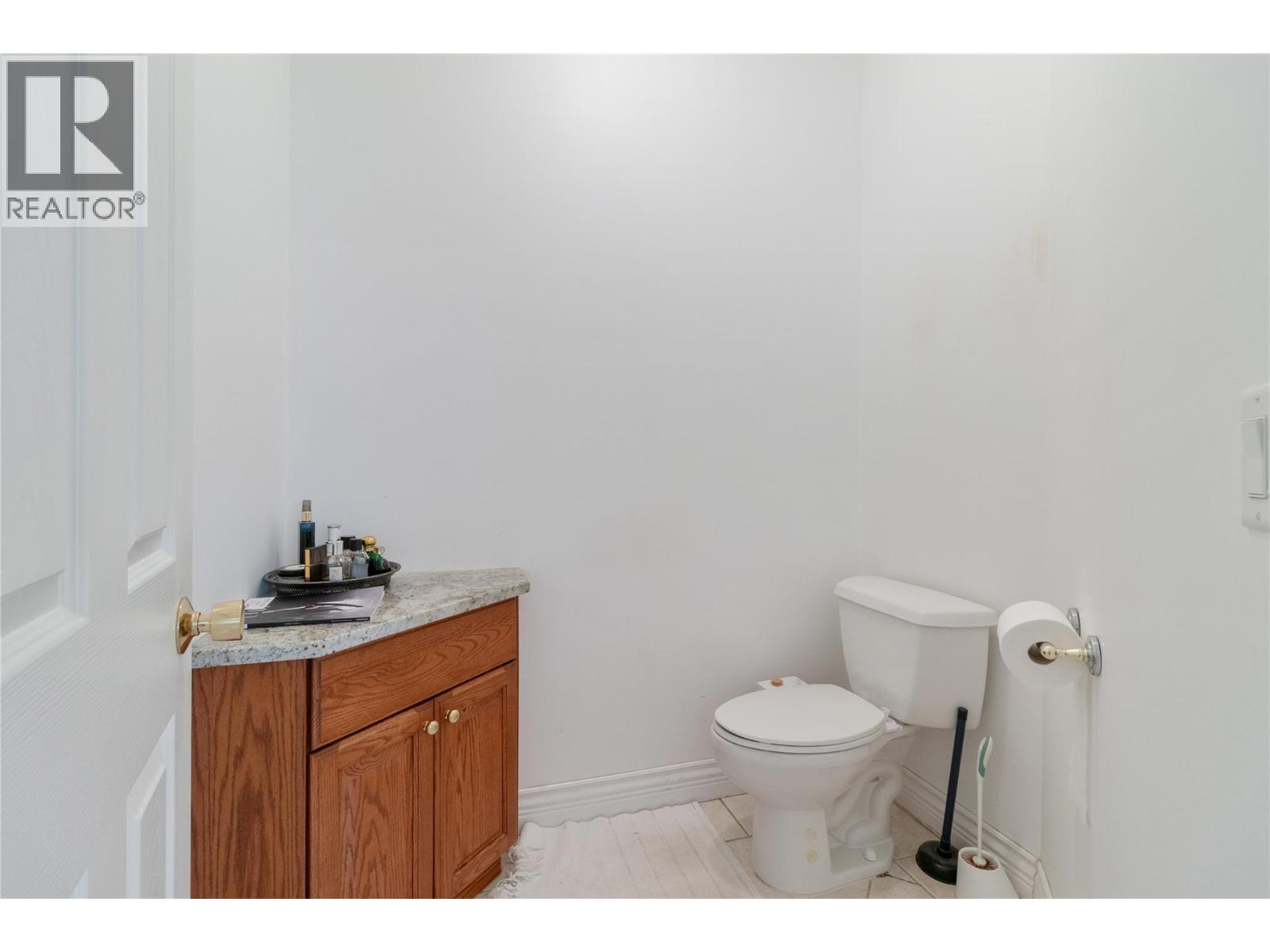  2457 Belgo Road, Kelowna