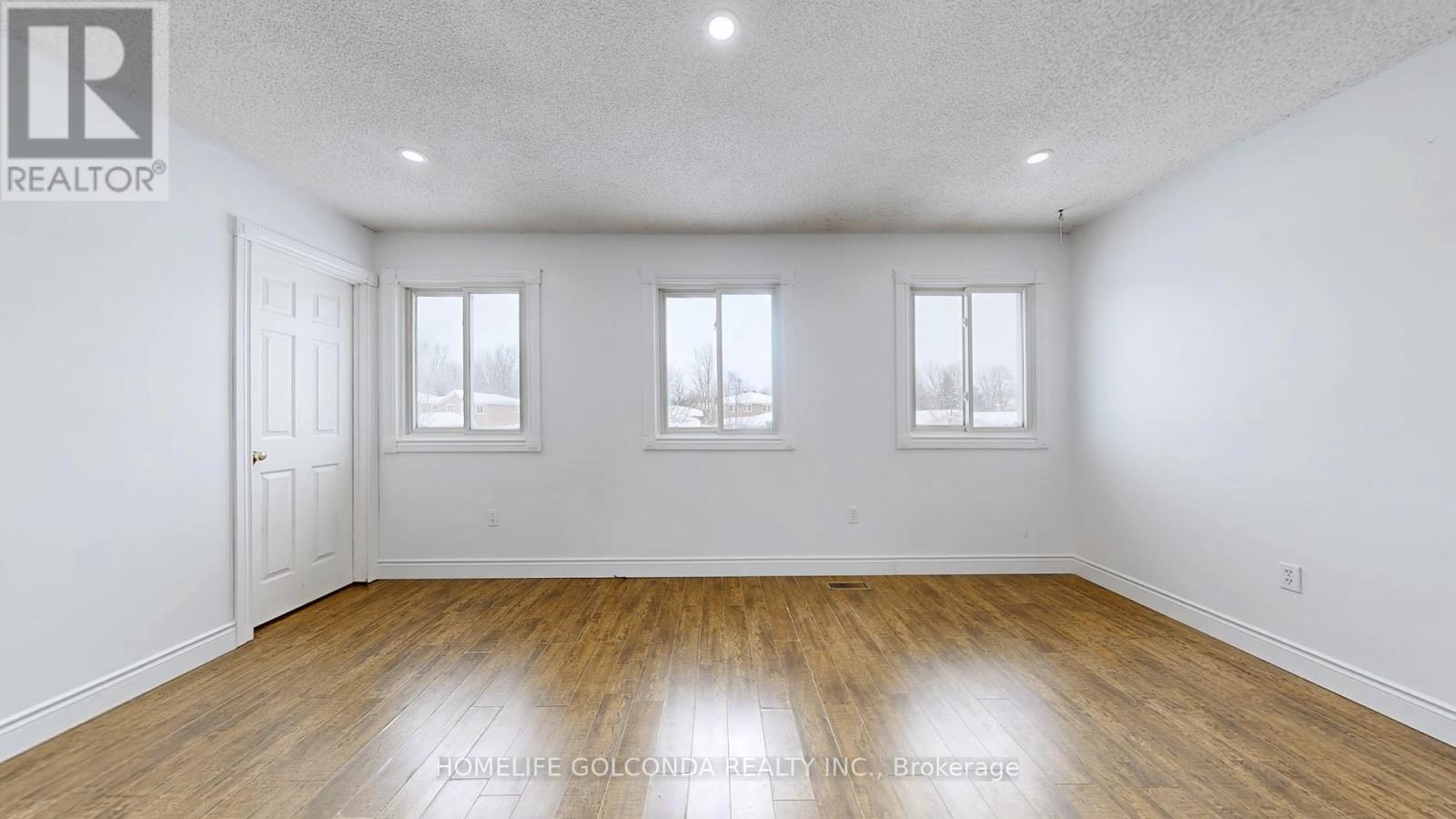 Photo 1 of 129 Kerr Boulevard, New Tecumseth ON
