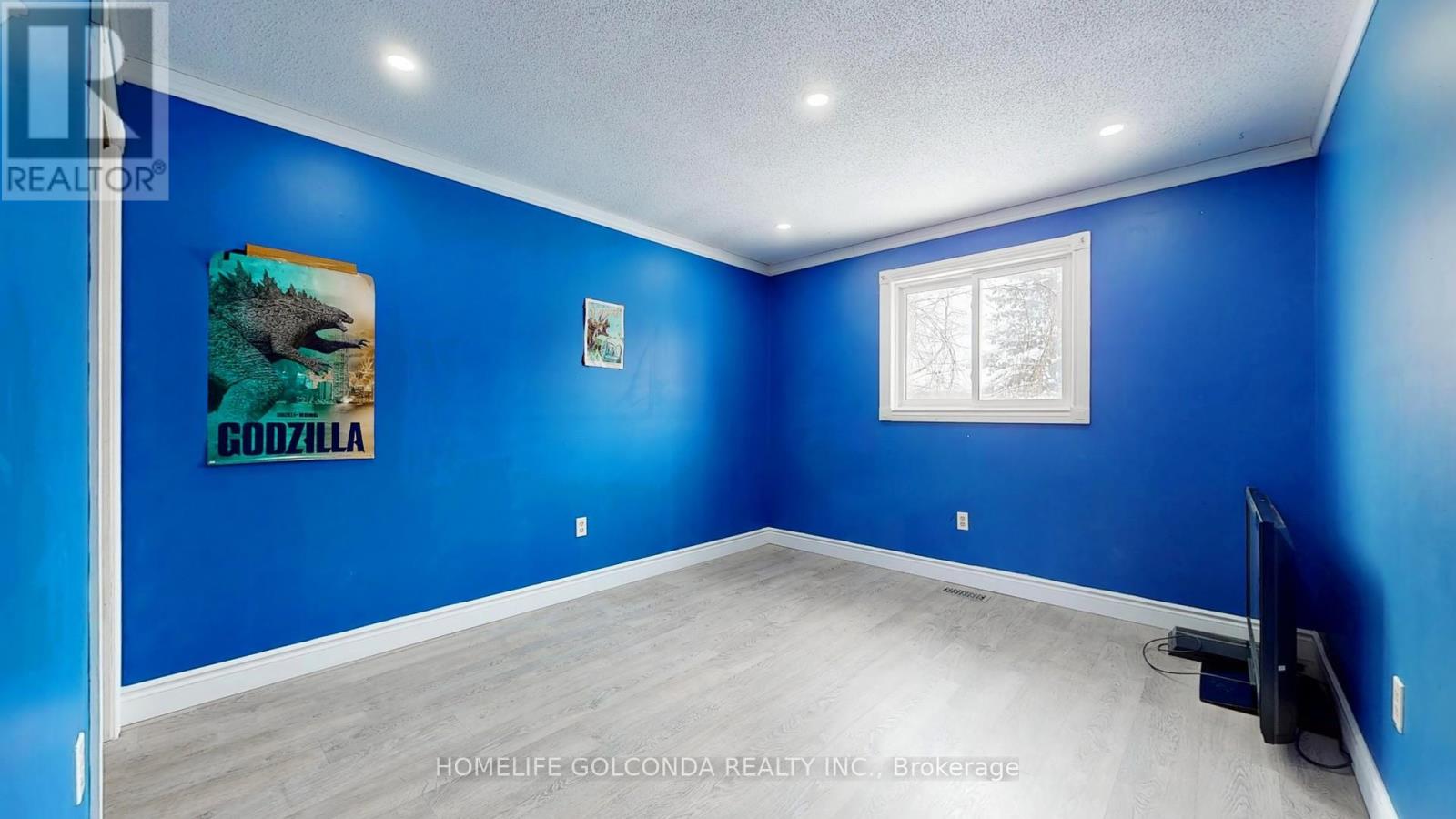 Photo 30 of 129 Kerr Boulevard, New Tecumseth ON