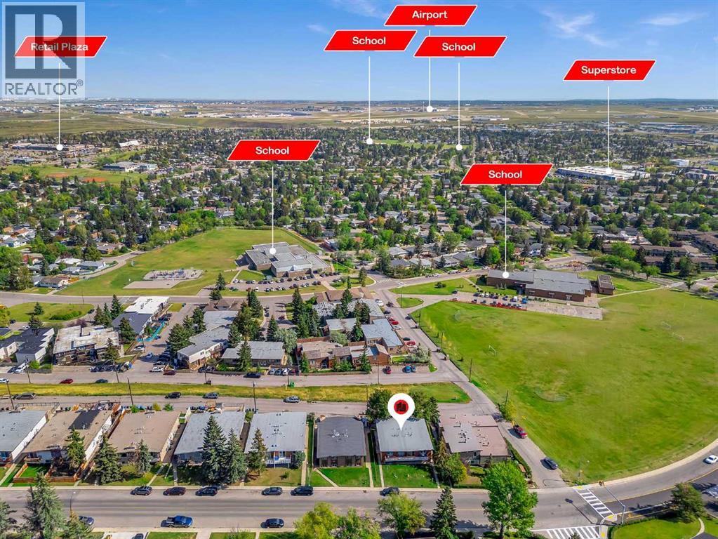 Single Family House Bi-level for Sale in   Hunterview Drive NW Huntington Hills Calgary 