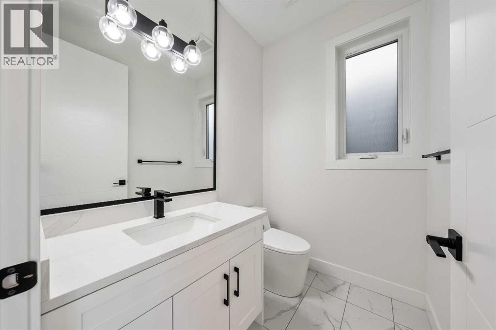 Single Family House for Sale in   Avenue NW Montgomery Calgary 
