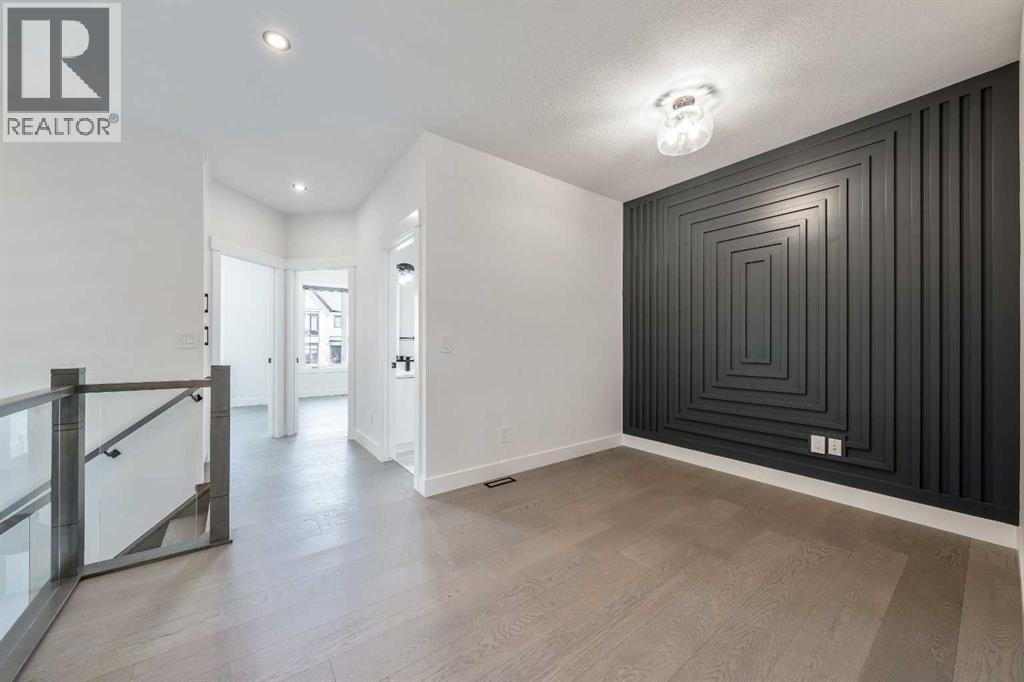 Single Family House for Sale in   Avenue NW Montgomery Calgary 