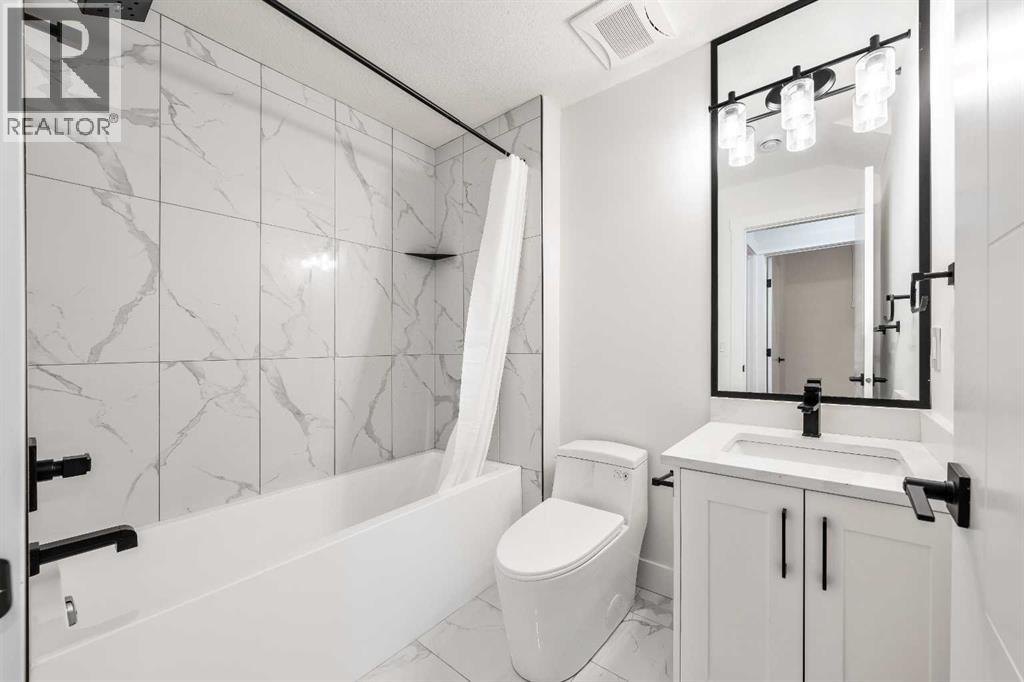 Single Family House for Sale in   Avenue NW Montgomery Calgary 