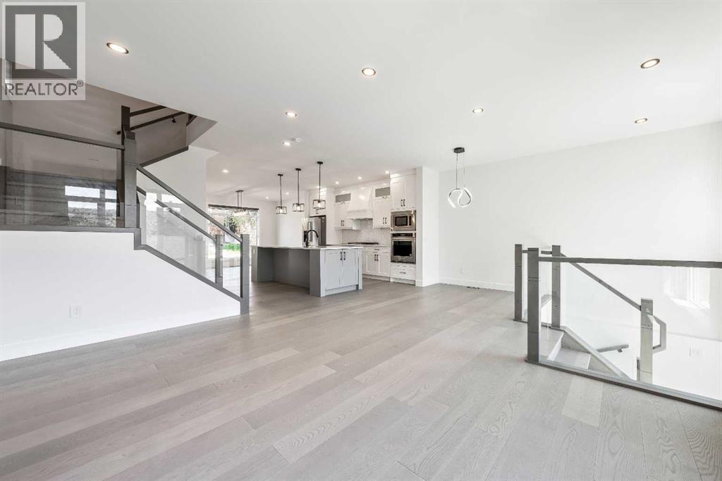 Single Family House for Sale in   Avenue NW Montgomery Calgary 