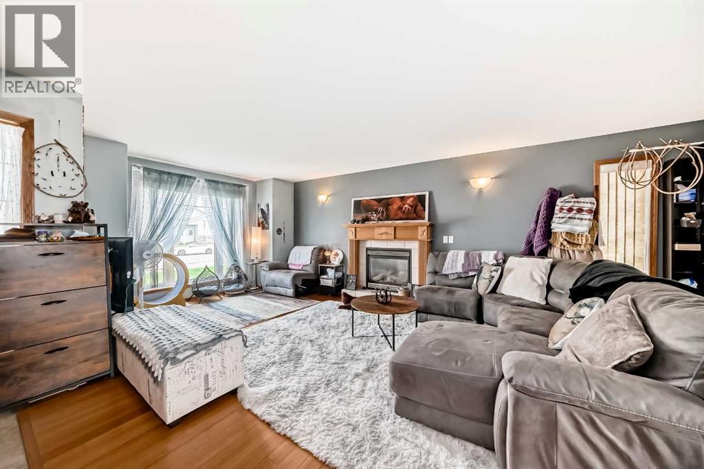4827 56 Avenue, Innisfail