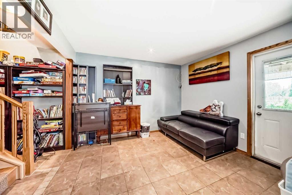 4827 56 Avenue, Innisfail