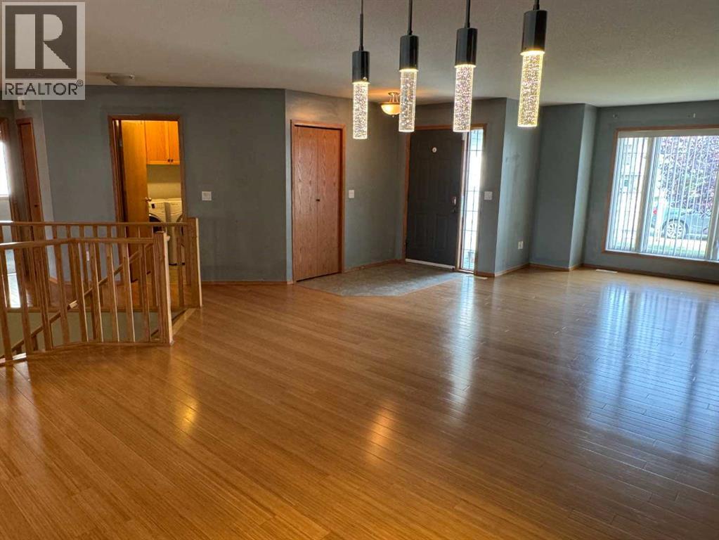 4827 56 Avenue, Innisfail