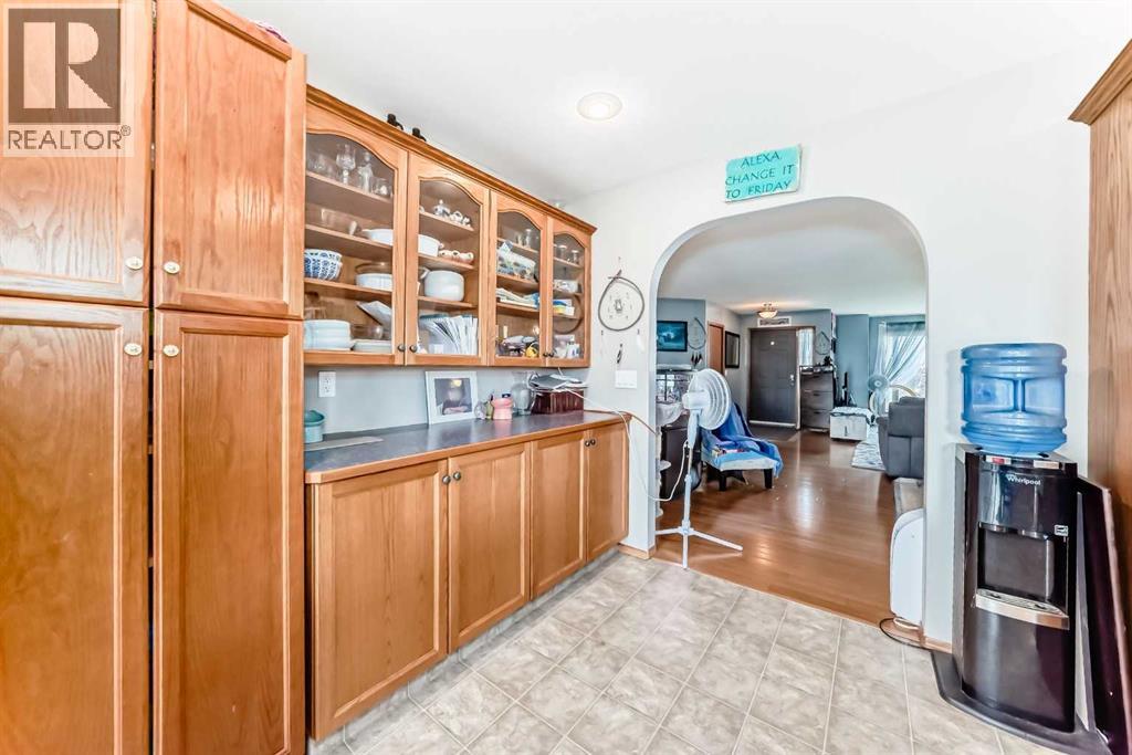 4827 56 Avenue, Innisfail