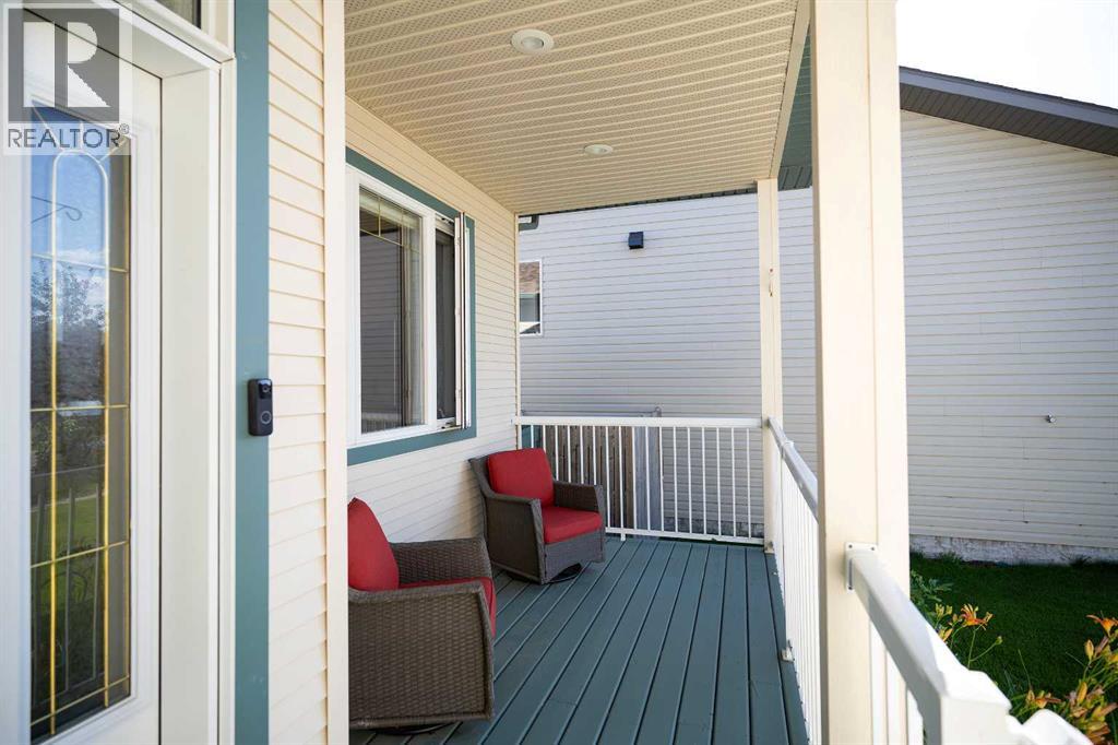 Photo 3 of 4713 Westbrooke Road, Blackfalds AB