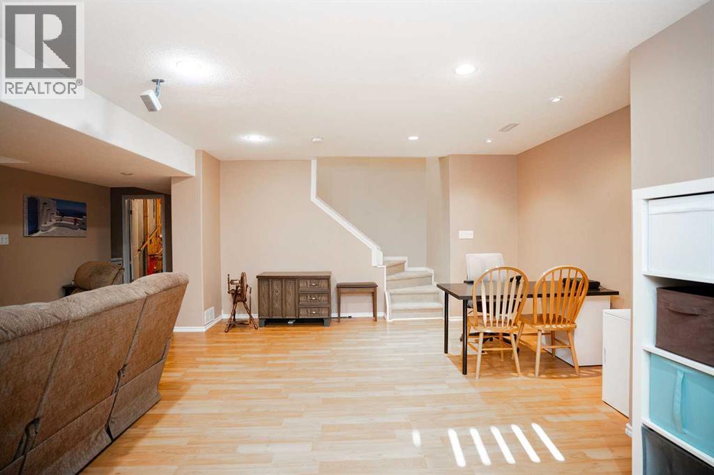 Photo 21 of 4713 Westbrooke Road, Blackfalds AB