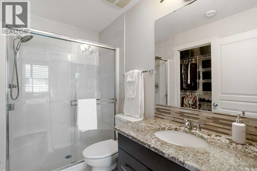 Single Family House for Sale in  Mckenzie Towne Square SE McKenzie Towne Calgary 