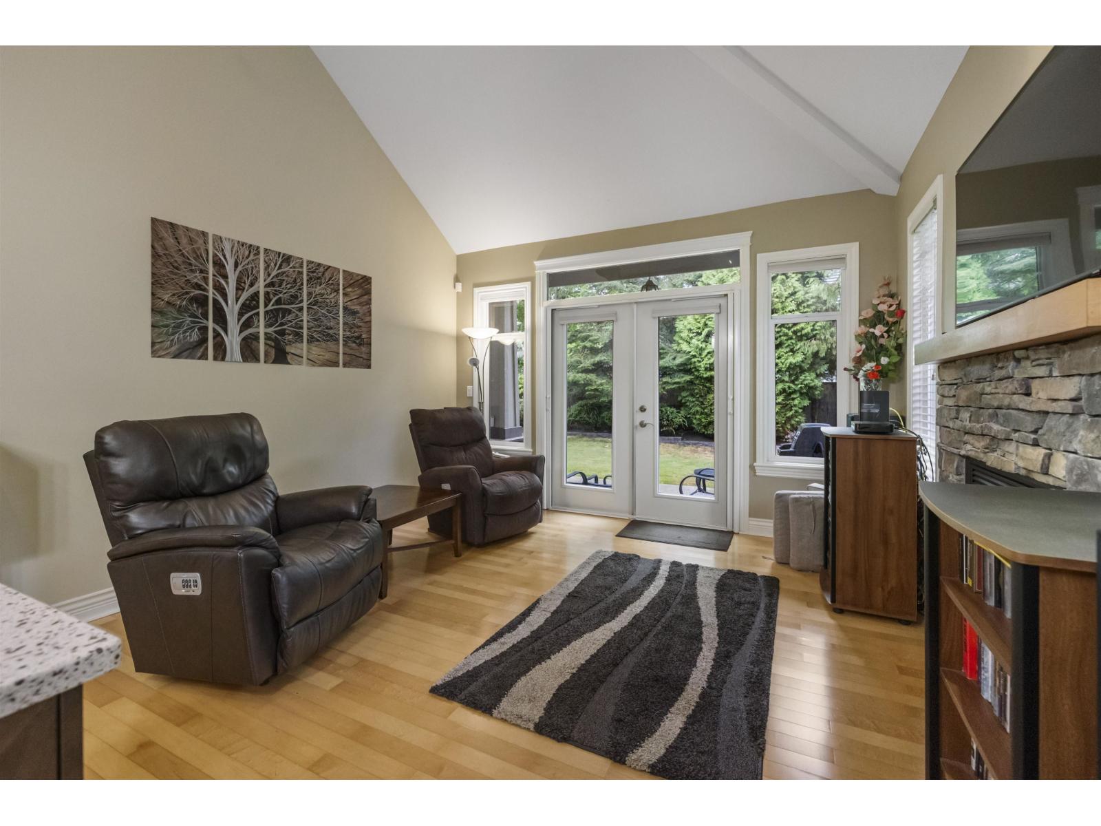 Photo 9 of 30 5688 152 Street, Surrey BC