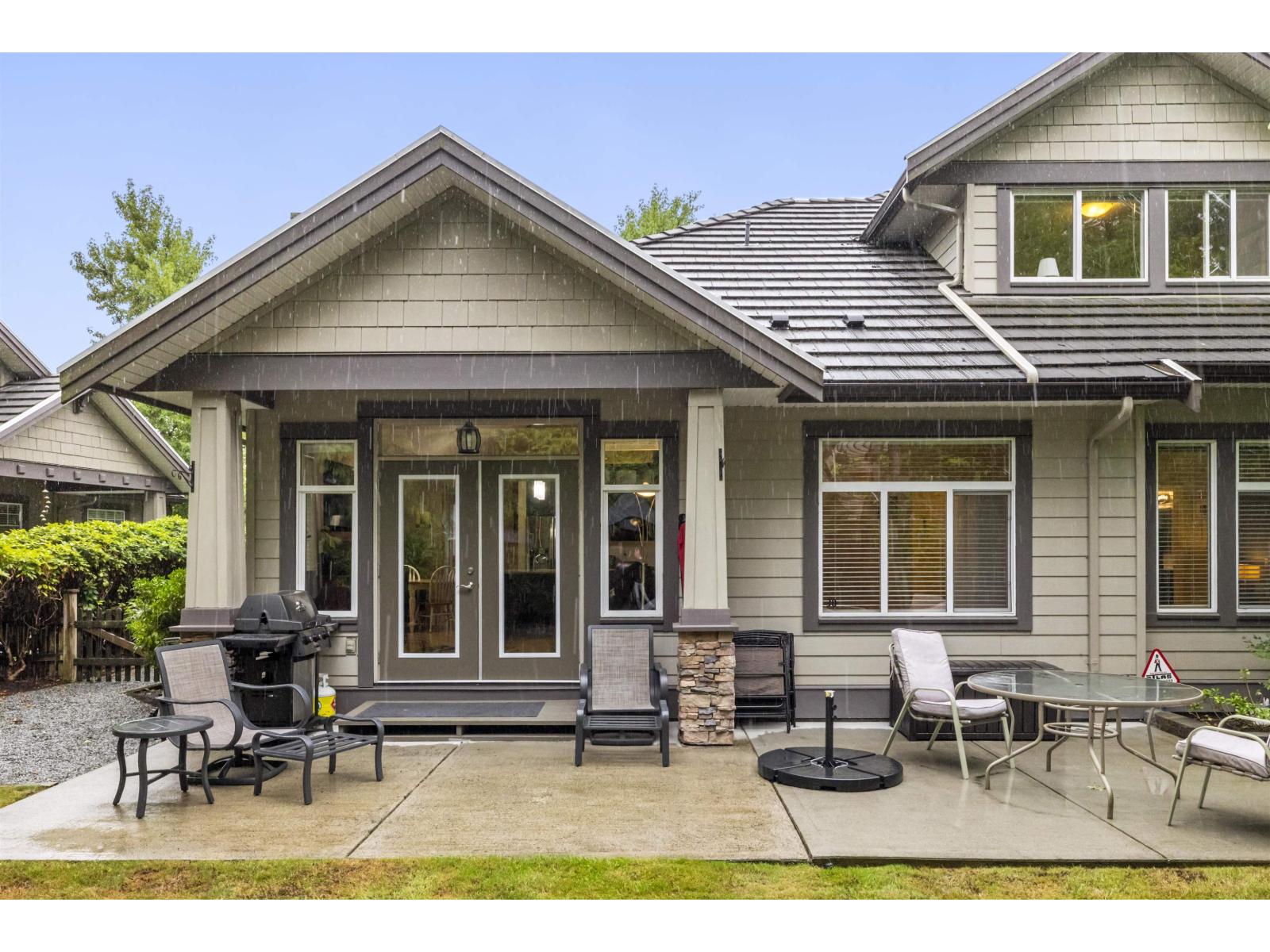 Photo 18 of 30 5688 152 Street, Surrey BC
