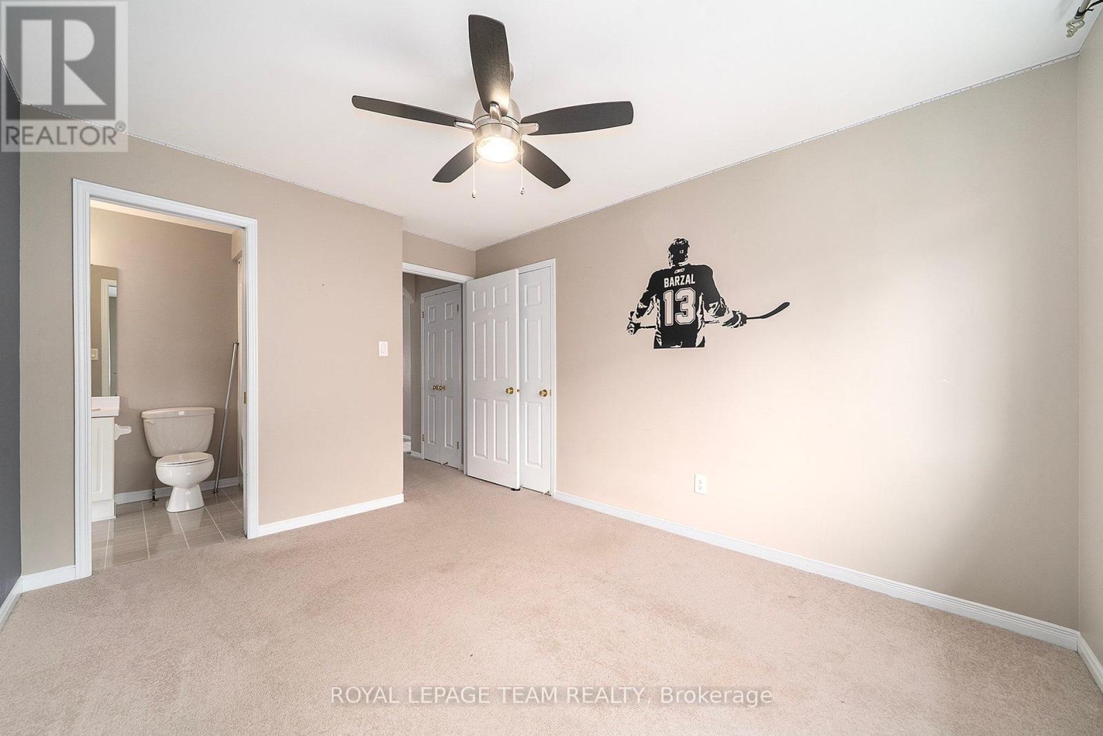Photo 24 of 9 Fencerow Way, Ottawa ON