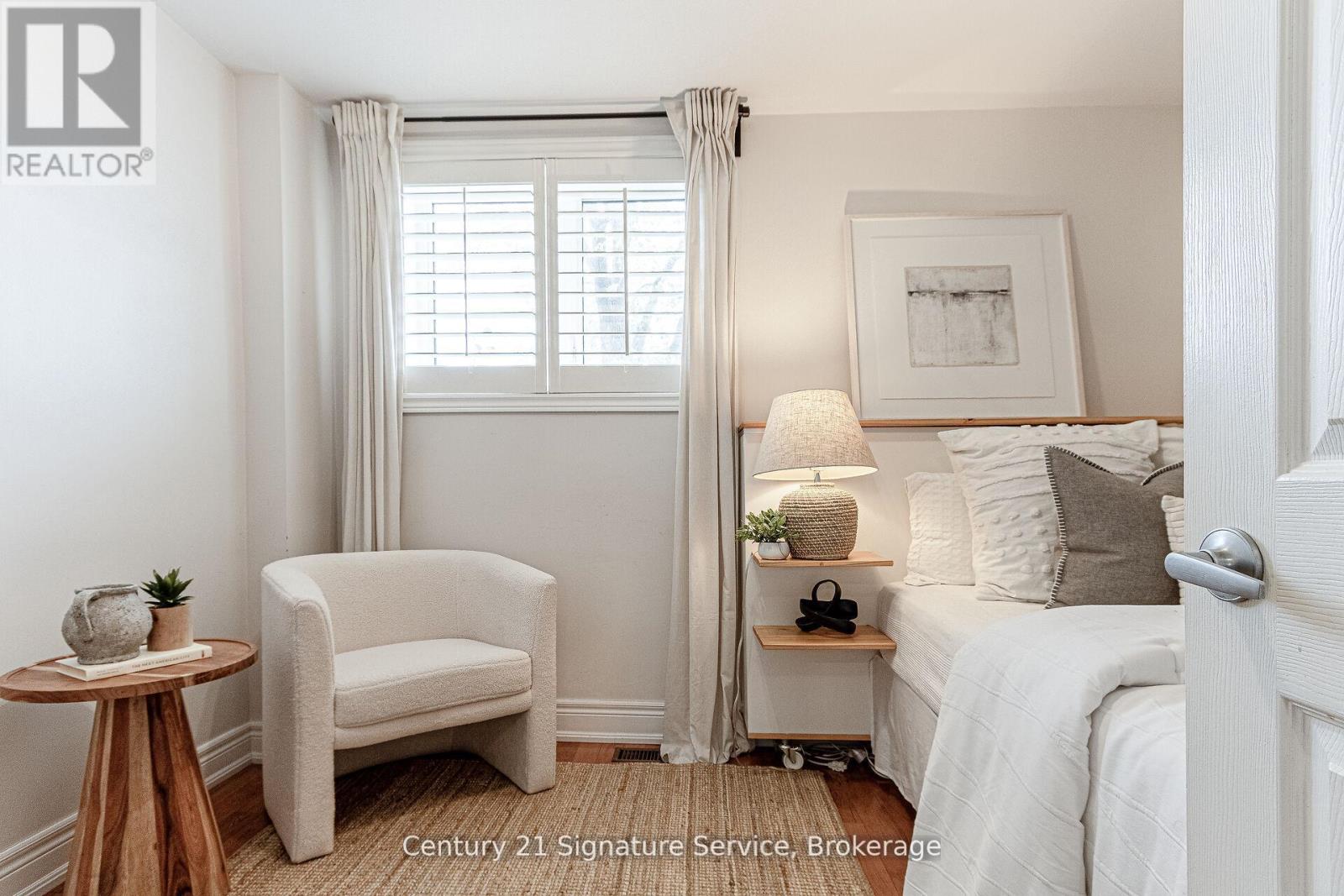 Photo 15 of 24 Joymar Drive, Mississauga ON