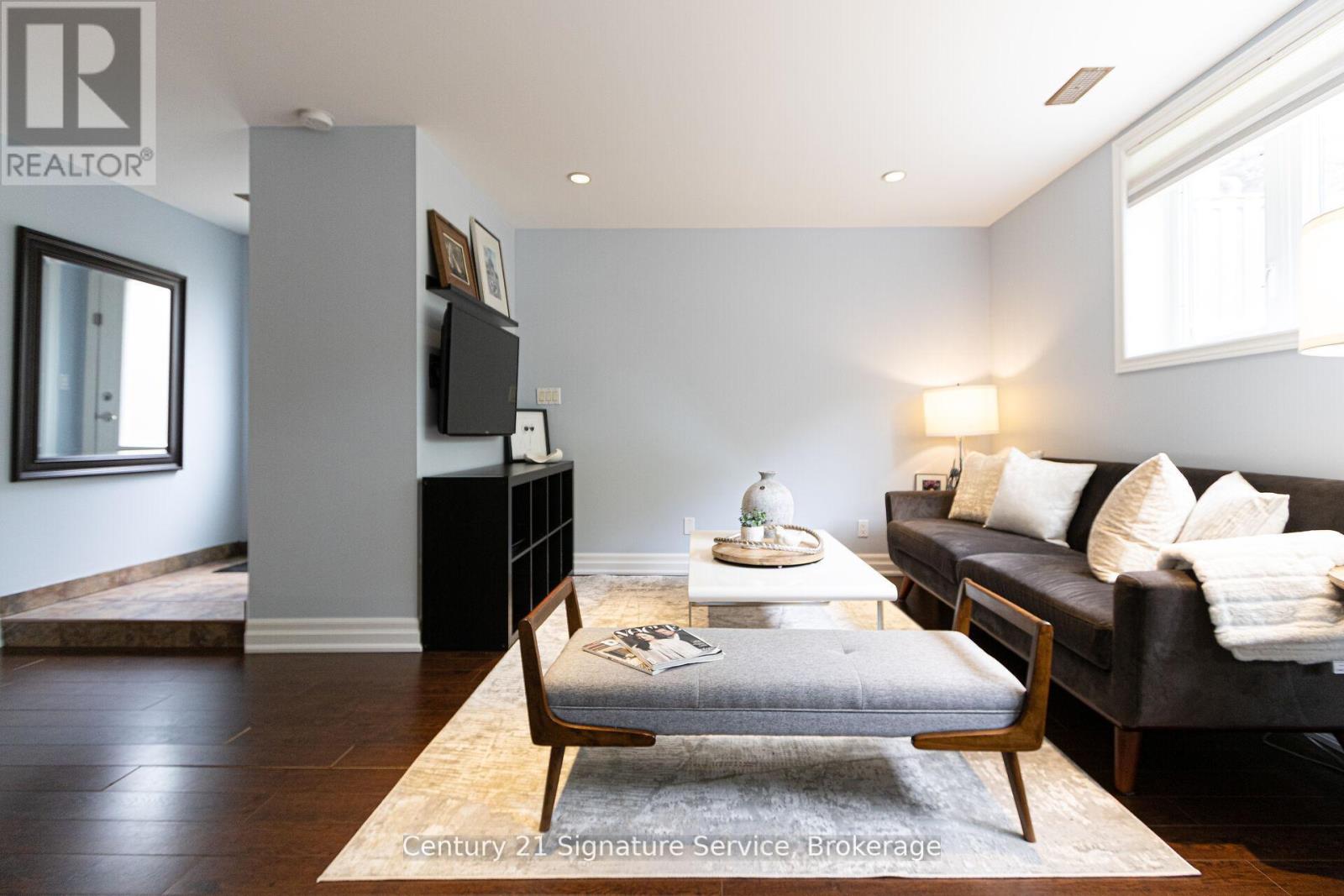 Photo 16 of 24 Joymar Drive, Mississauga ON