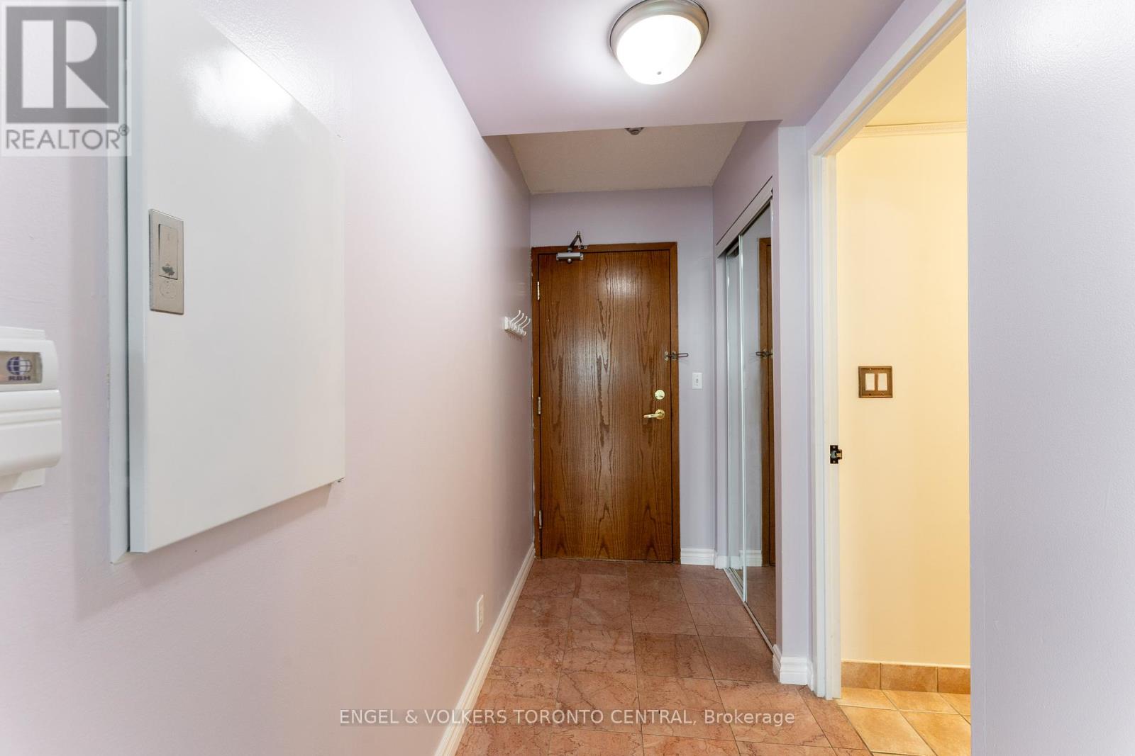 Photo 23 of 715 1 Lee Centre Drive, Toronto ON
