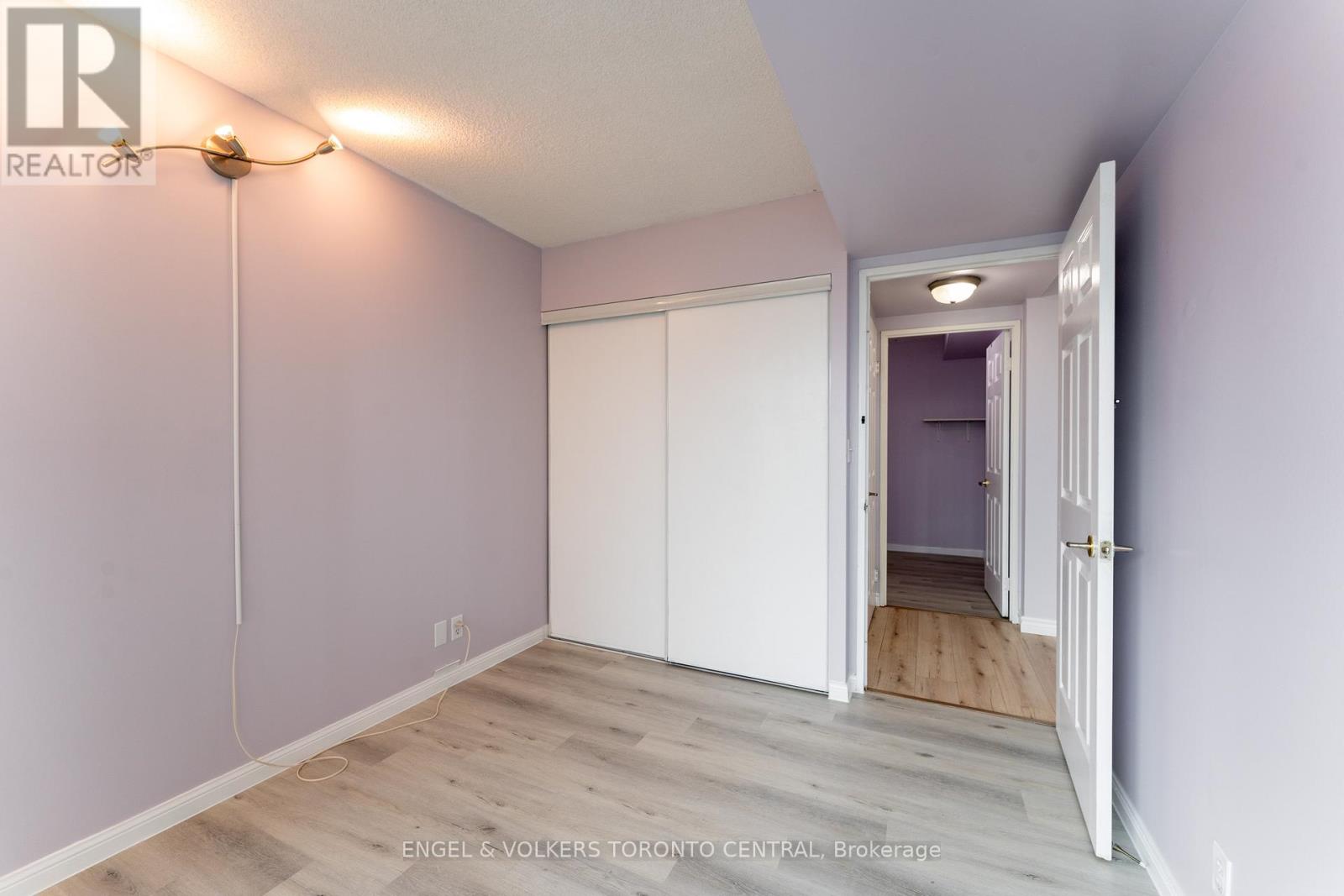 Photo 34 of 715 1 Lee Centre Drive, Toronto ON